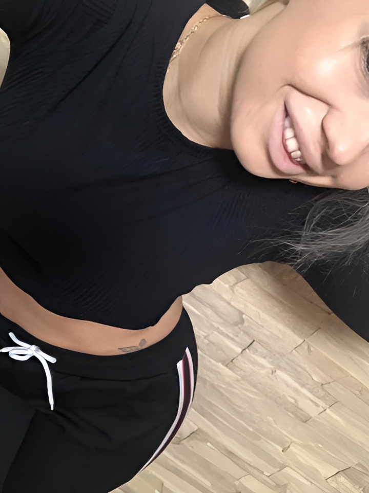 Индивидуалка Арина, доступна для личного знакомства от 2000 руб