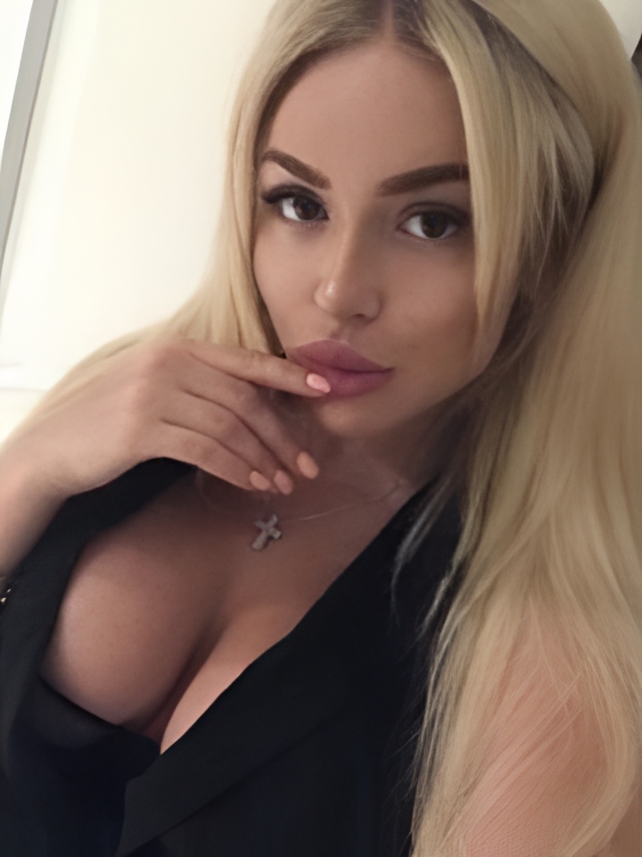 Галина привлекальеная девушка из Борисоглебска цена от 4000 руб