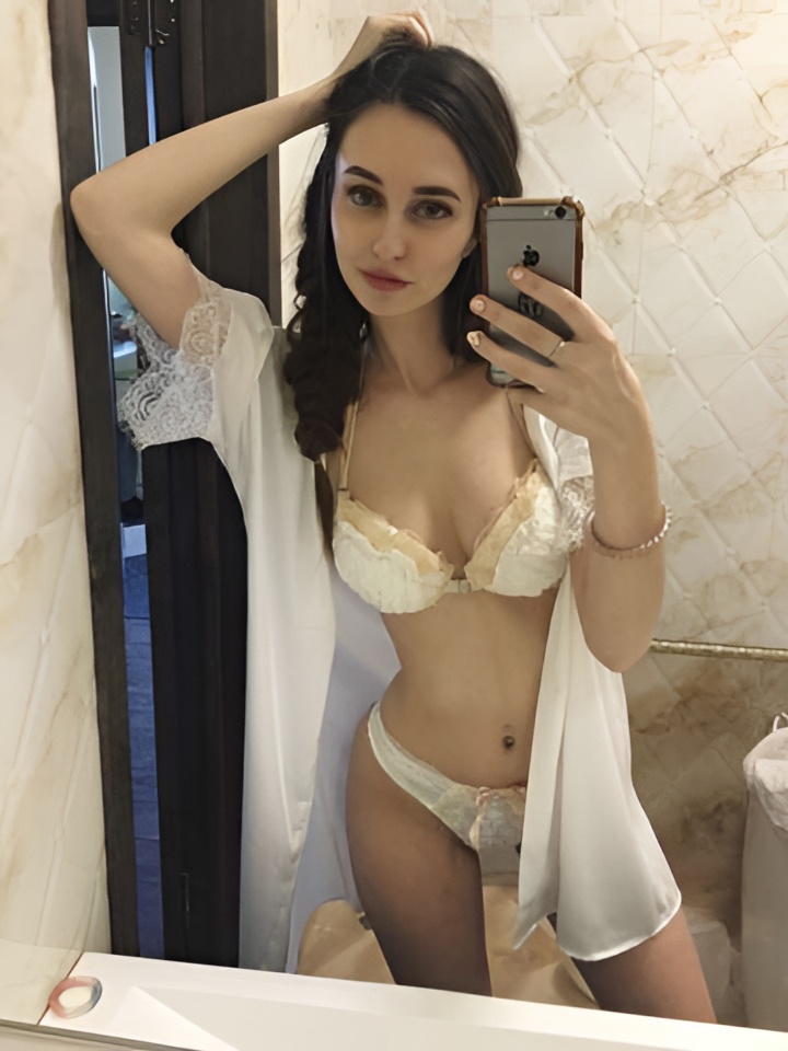 Олеся привлекальеная девушка из Борисоглебска цена от 1500 руб