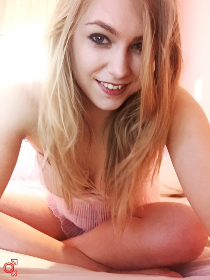 Юля привлекальеная девушка из Борисоглебска цена от 2000 руб