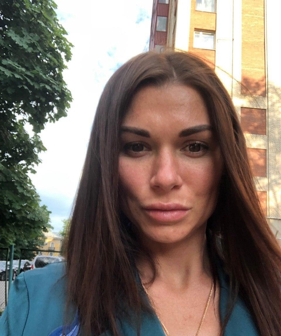 Светлана привлекательная девушка из Борисоглебска цена от 4000 руб