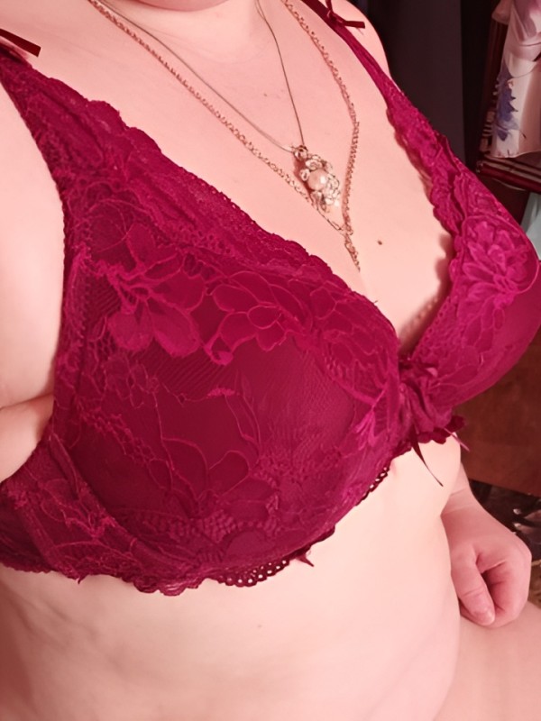 София привлекательная девушка из Борисоглебска цена от 4000 руб