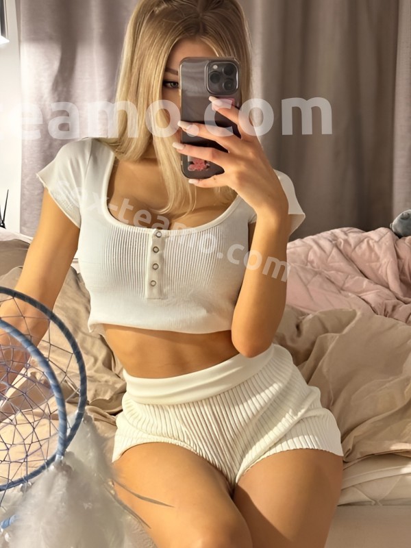 Настя фото 2